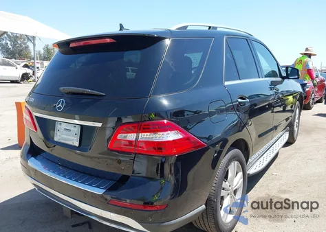 2015 Mercedes-Benz Ml 350 from USA, damaged, VIN 4JGDA5JBXFA564023